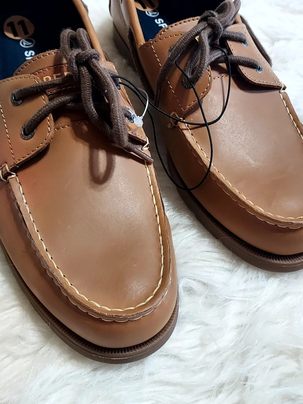Sperry classic two